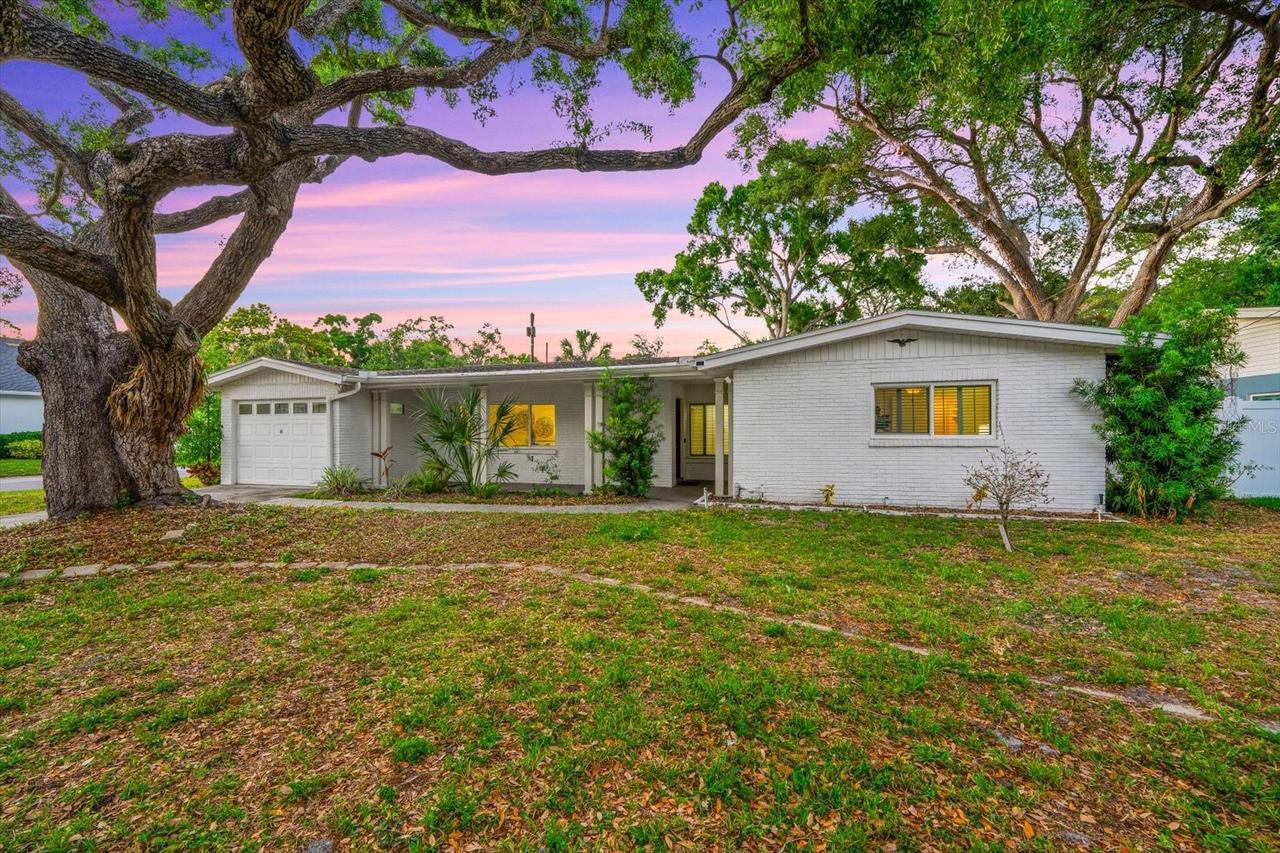 3315 W Beaumont St., Tampa, FL 33611