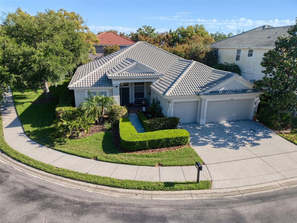 2206 Highland Woods Dr., Dunedin, FL 34698