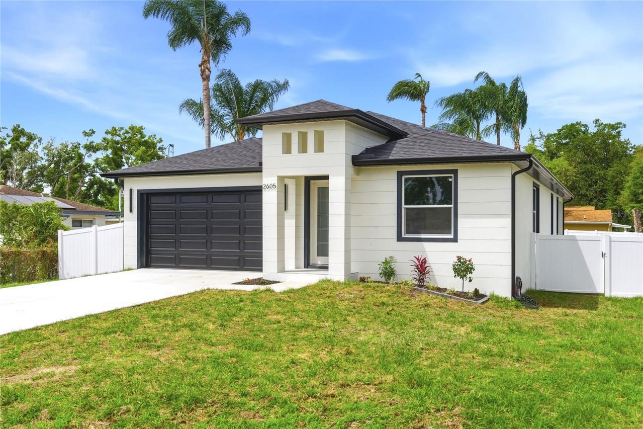 2601 S 70th St., Tampa, FL 33619