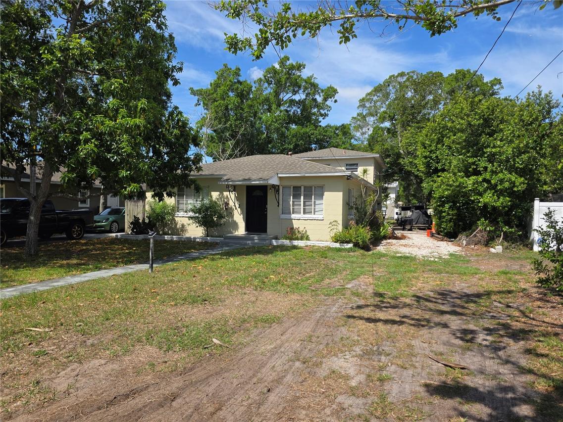4222 18th St., St Petersburg, FL 33714