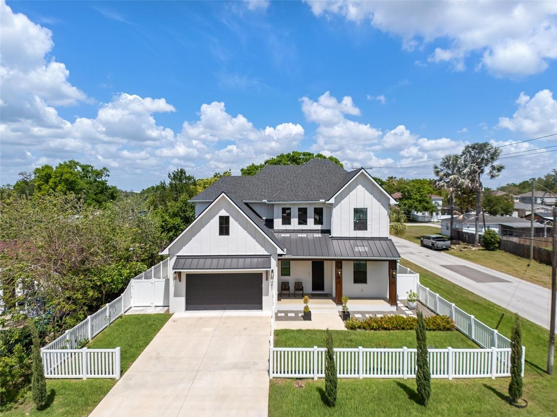 3601 W Rogers Ave., Tampa, FL 33611