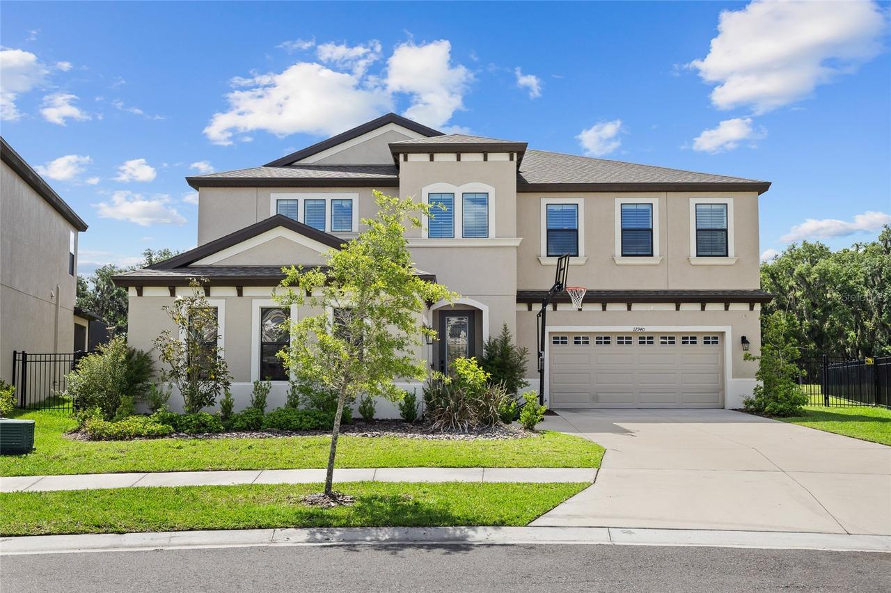 12940 Steed Trace Loop, Lithia, FL 33547