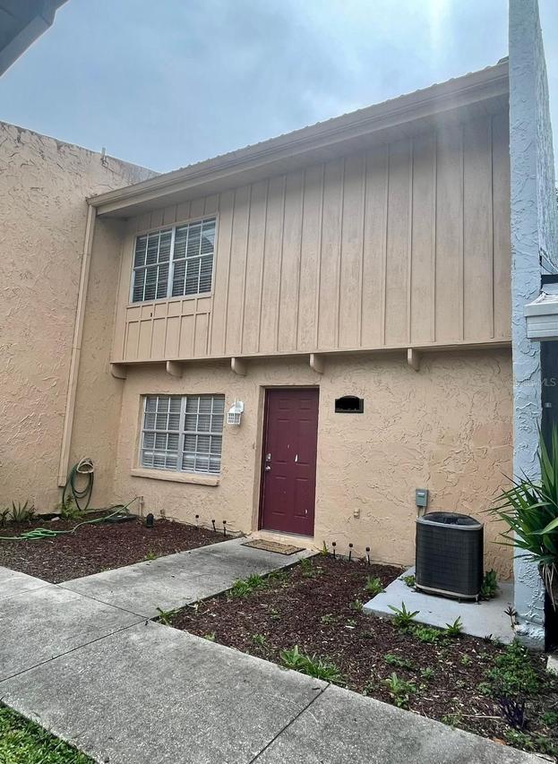 4967 Steel Dust Ln., Lutz, FL 33559