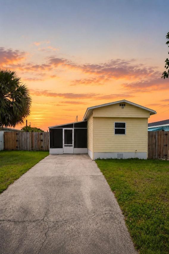 6726 Albatross Ln., Hudson, FL 34667