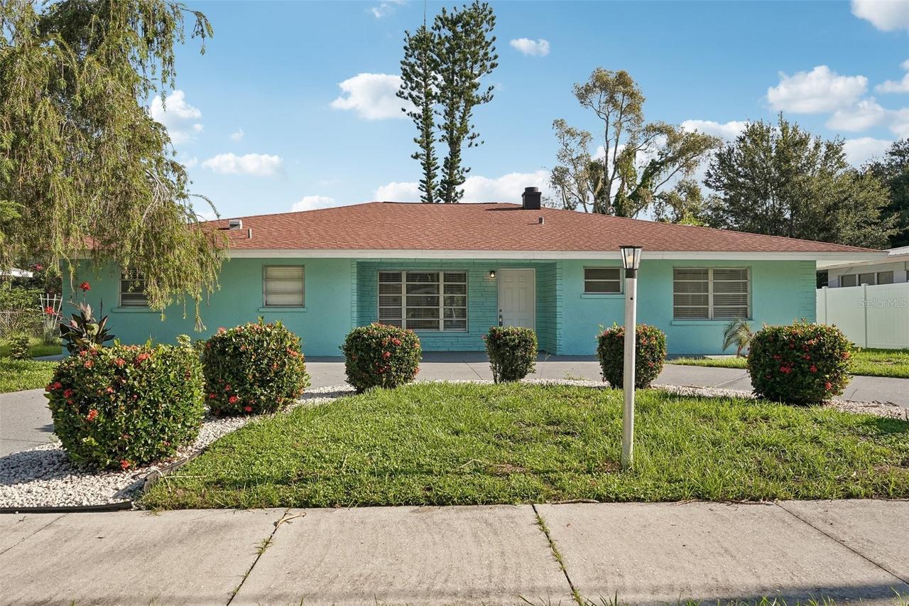 1339 22nd St., Sarasota, FL 34234