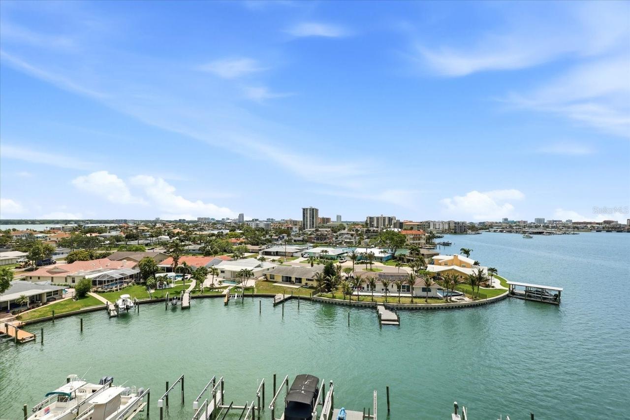 610 Island Way #607, Clearwater Beach, FL 33767
