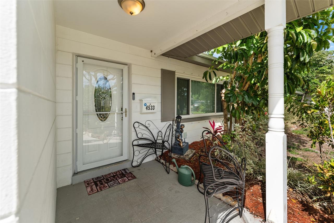 4533 20th Ave., St Petersburg, FL 33713