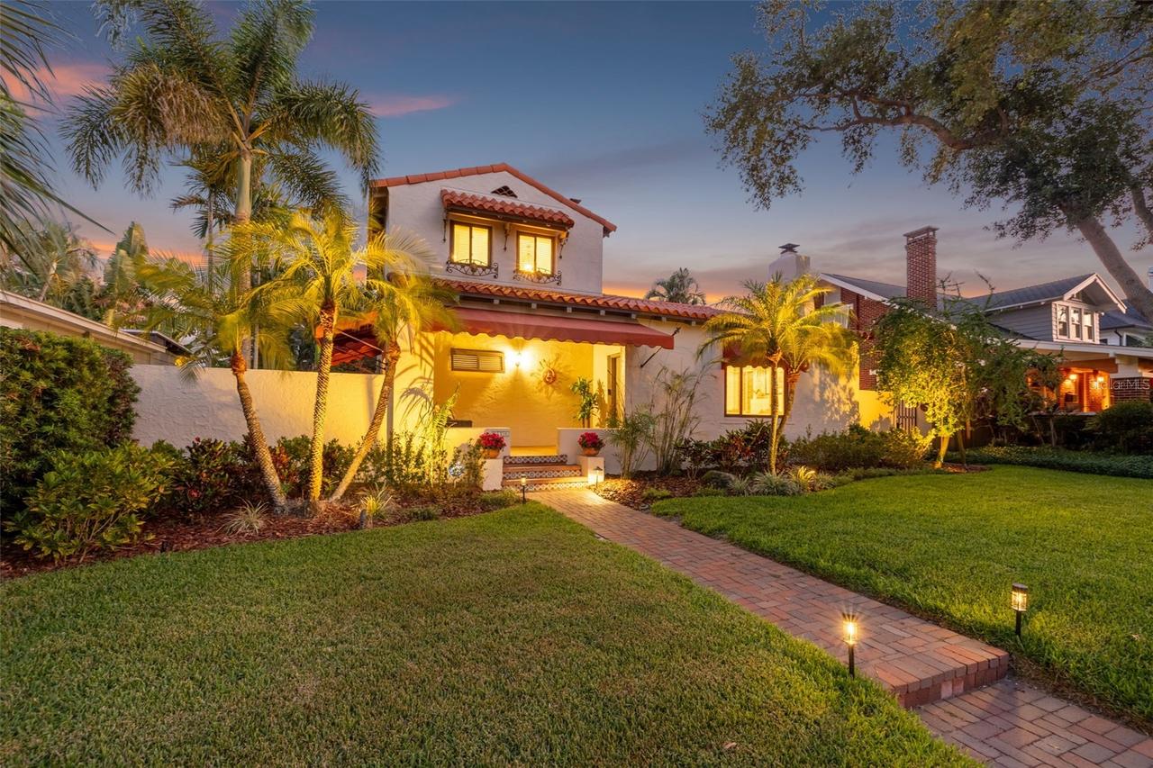 636 15th Ave., St Petersburg, FL 33704