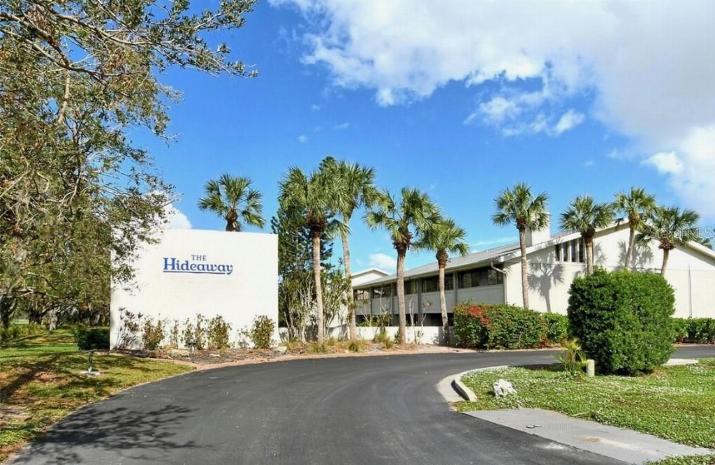 321 Bobby Jones Rd., Sarasota, FL 34232