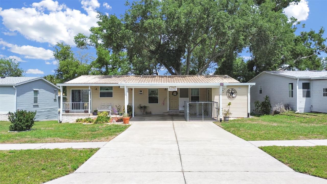 37701 Newal Ave., Zephyrhills, FL 33542