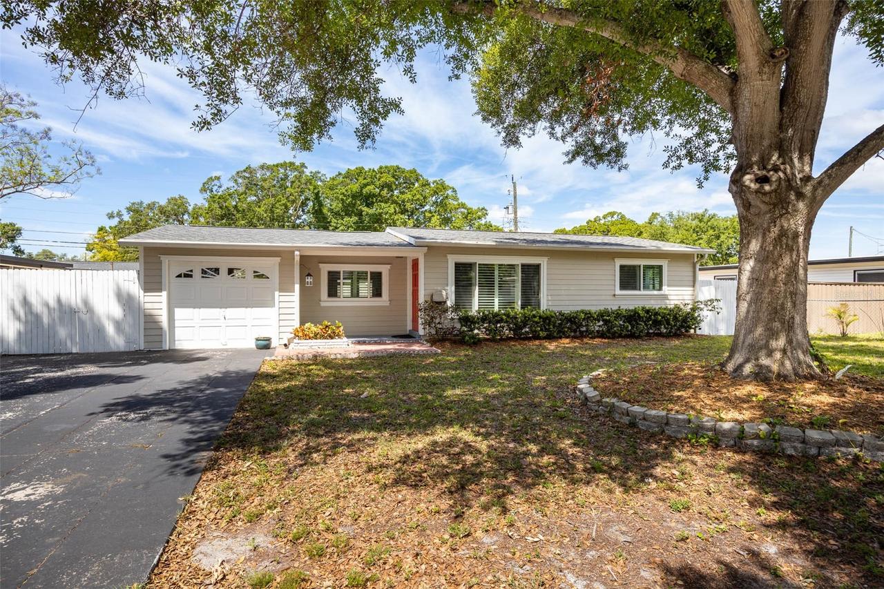 7500 Orpine Dr., St Petersburg, FL 33702