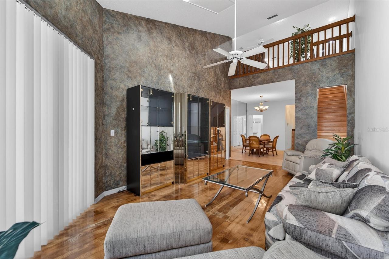 1050 Starkey Rd. #509, Largo, FL 33771