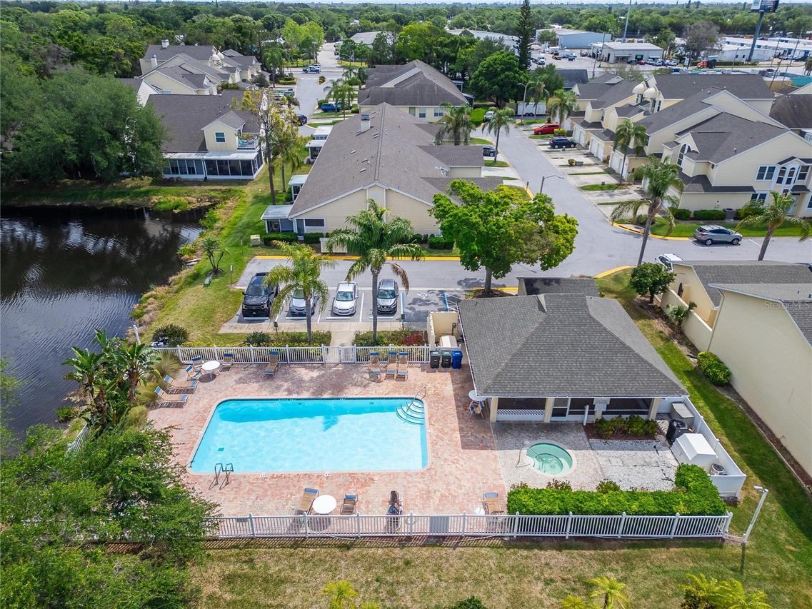1050 Starkey Rd. #509, Largo, FL 33771