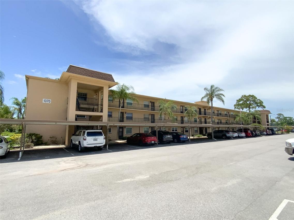 1370 Heather Ridge Blvd. #204, Dunedin, FL 34698