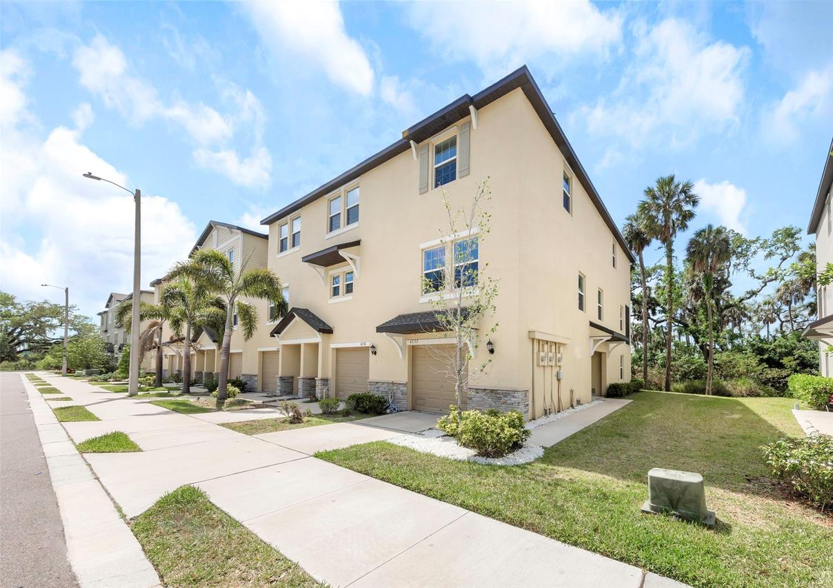 4732 Tuscan Loon Dr., Tampa, FL 33619