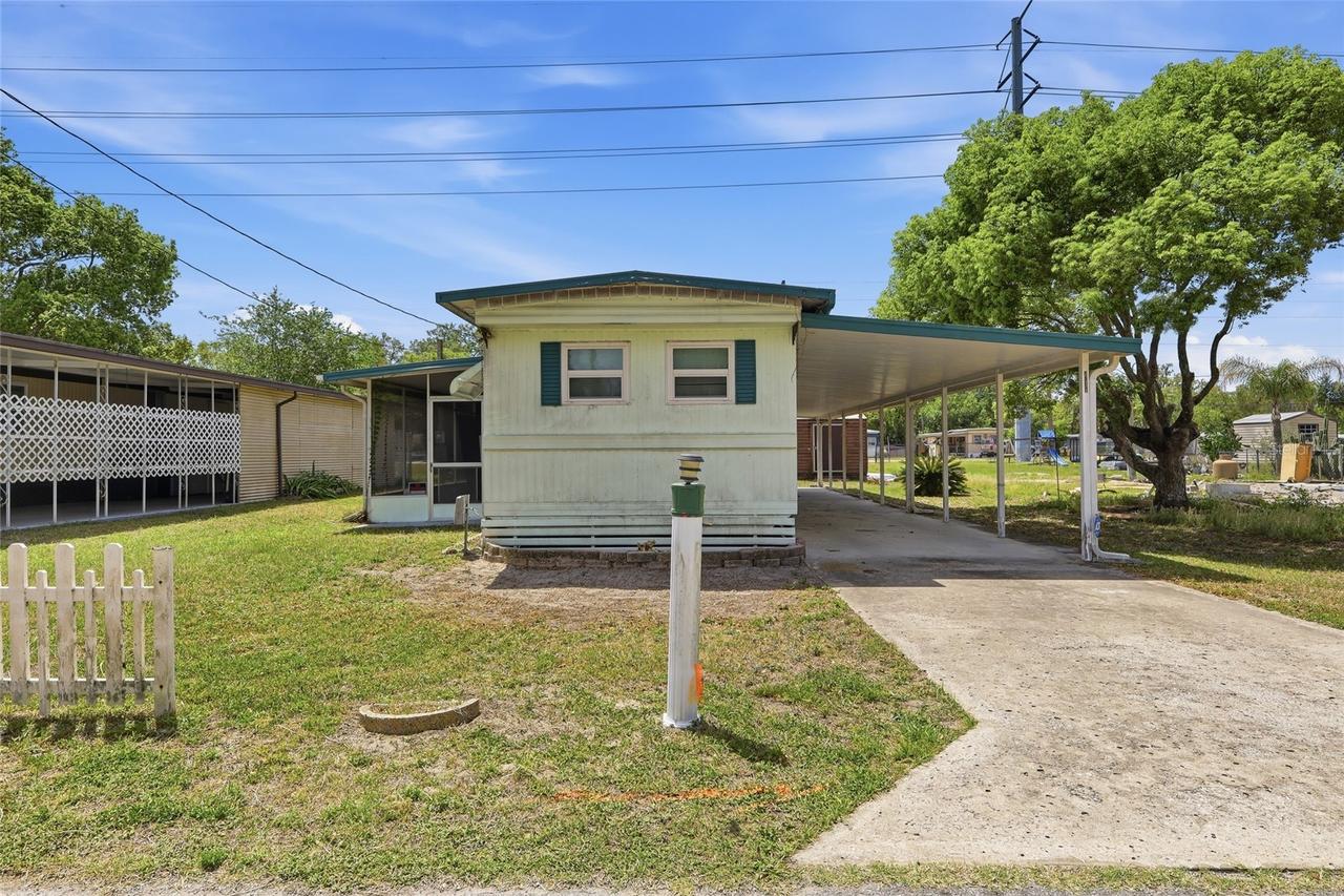 37622 March Ln., Zephyrhills, FL 33541