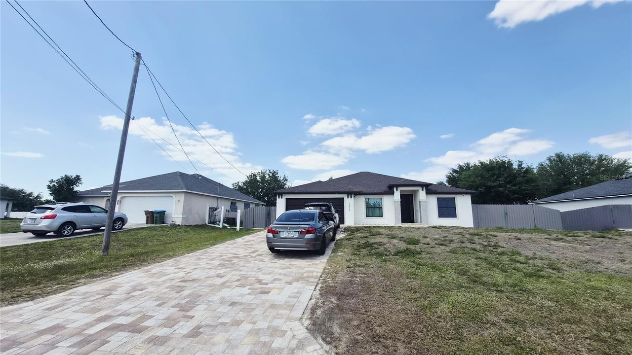 2429 NW 8th Ter., Cape Coral, FL 33993