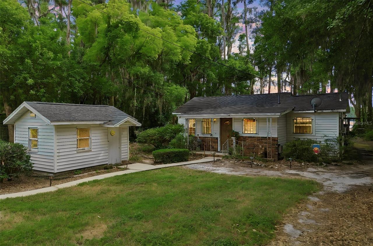 4743 School Rd., Land O Lakes, FL 34638