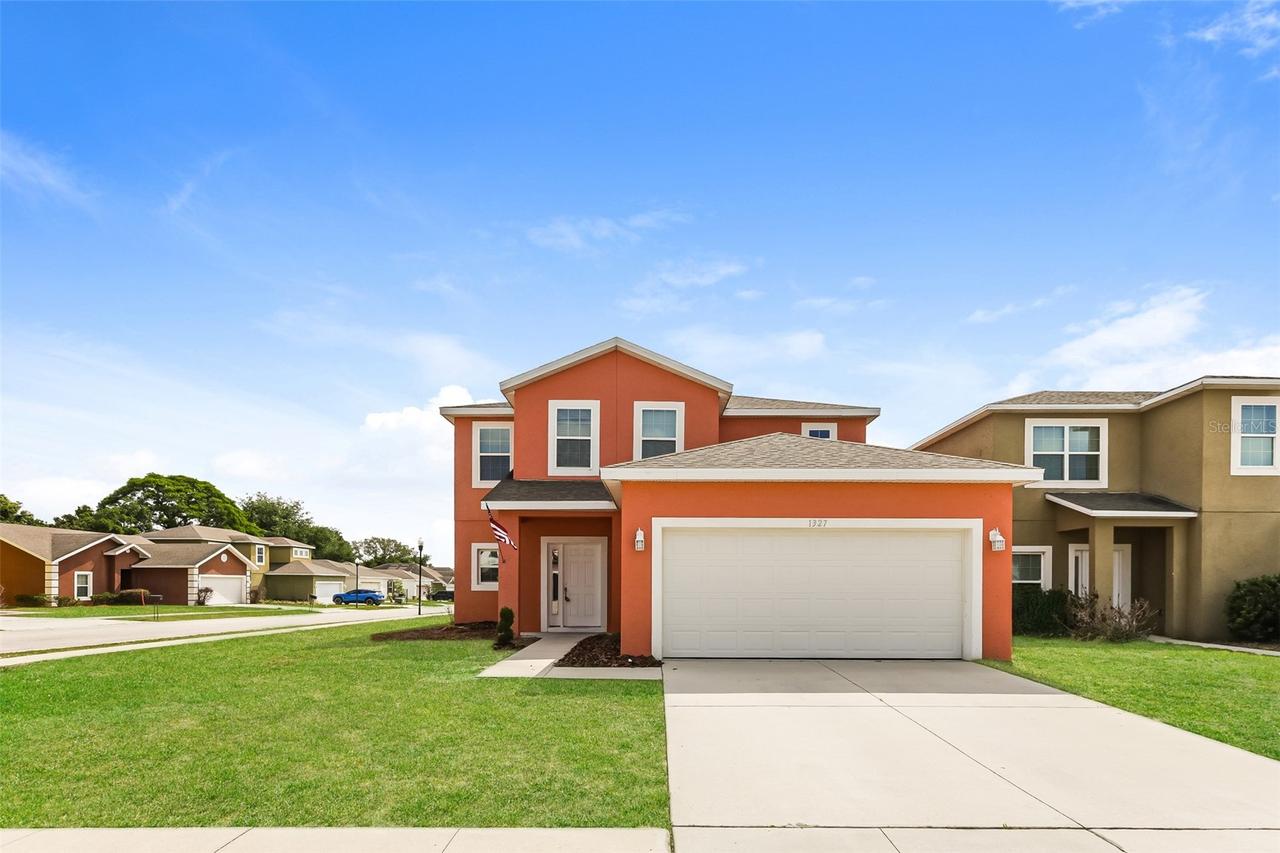 1327 Salisbury Dr., Winter Haven, FL 33881
