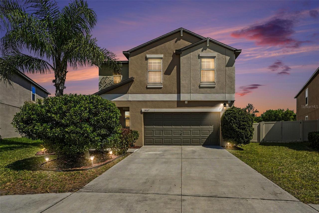 5067 Sable Chime Dr, Wimauma, FL 33598