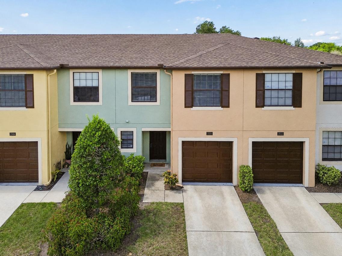2510 Edgewater Falls Dr., Brandon, FL 33511