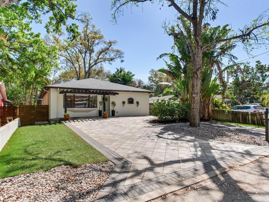 6118 S Elkins Ave., Tampa, FL 33611