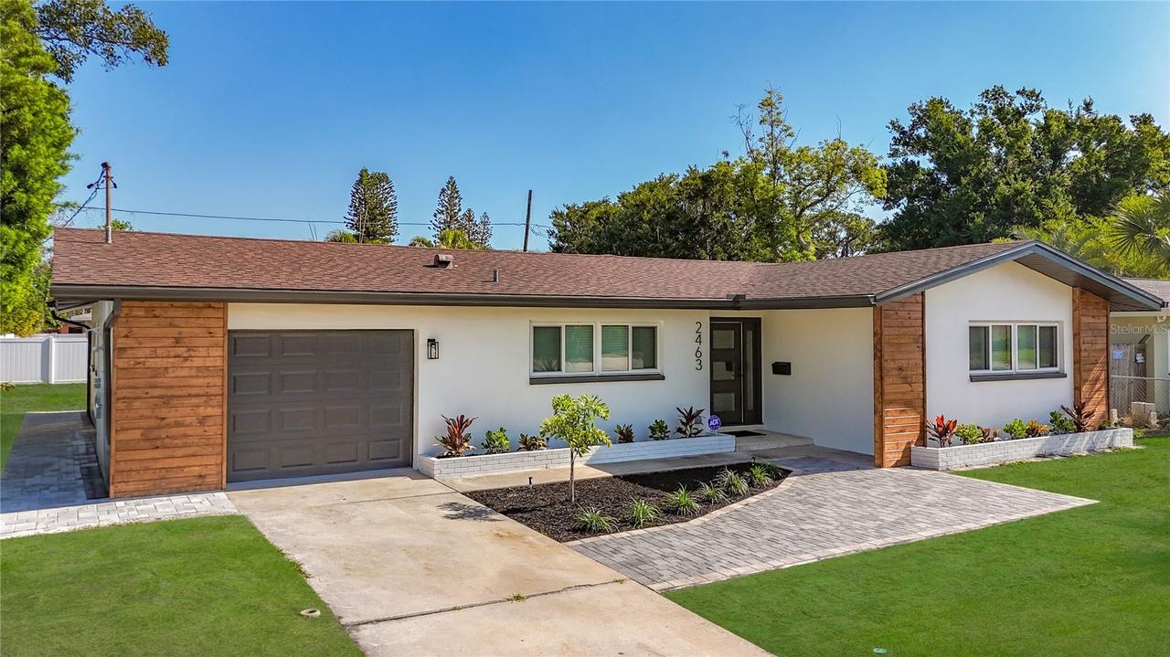 2463 68th Ave., St Petersburg, FL 33712