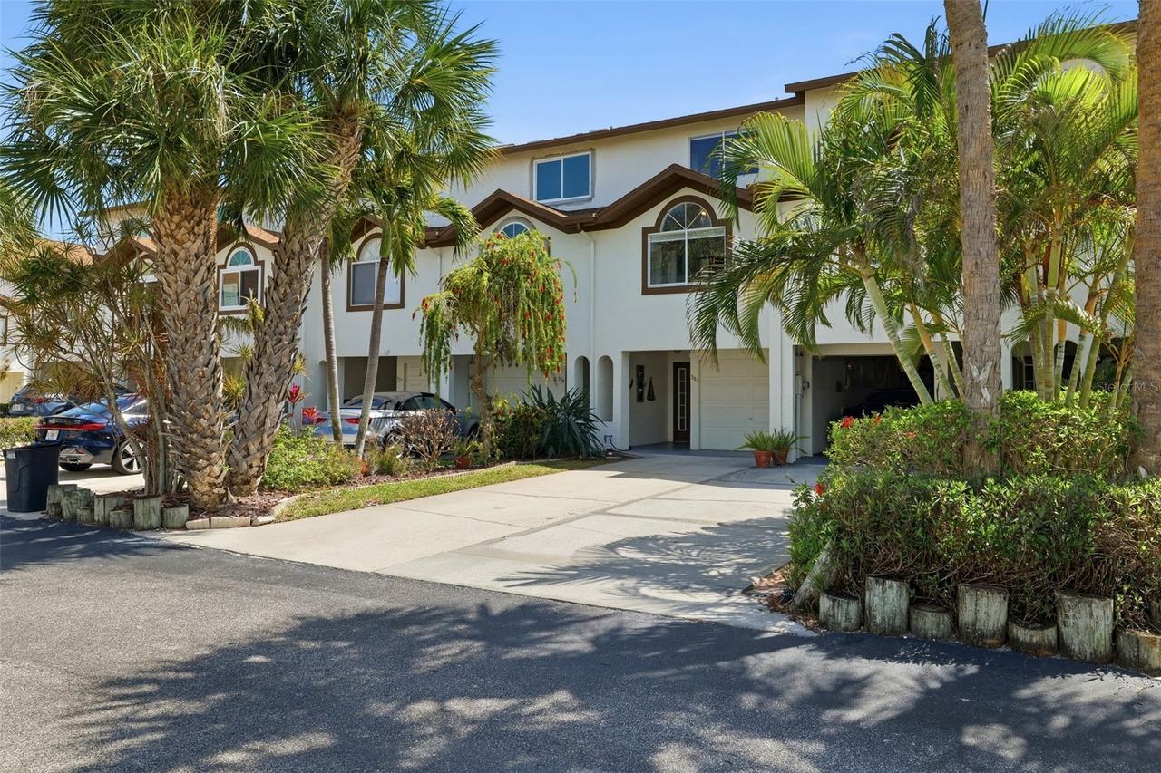 381 Madeira Cir., Tierra Verde, FL 33715