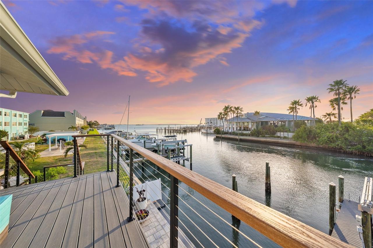 439 Causeway Blvd., Dunedin, FL 34698