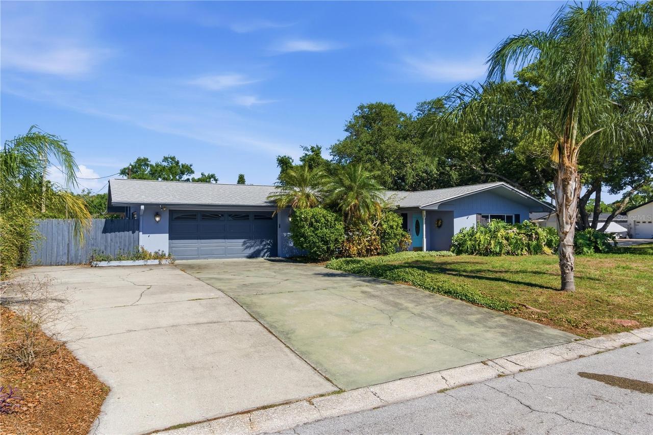 1 Maplewood Ave., Clearwater, FL 33765