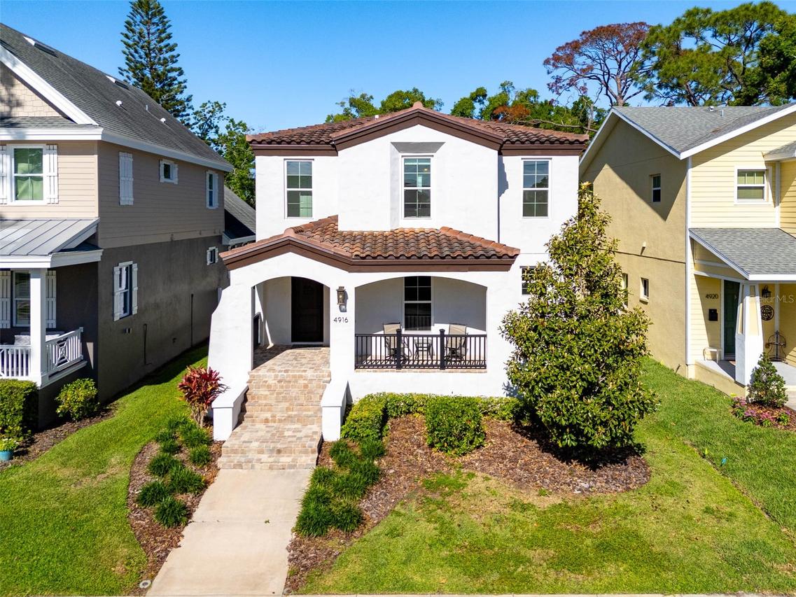 4916 3rd St., St Petersburg, FL 33703
