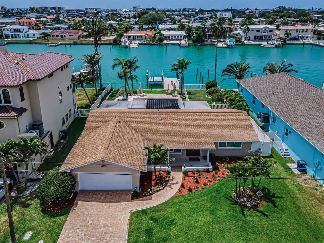 11800 7th St., Treasure Island, FL 33706