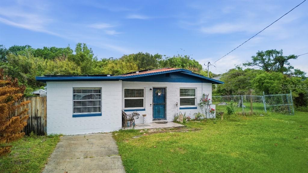655 Katherine Ave., Orlando, FL 32810