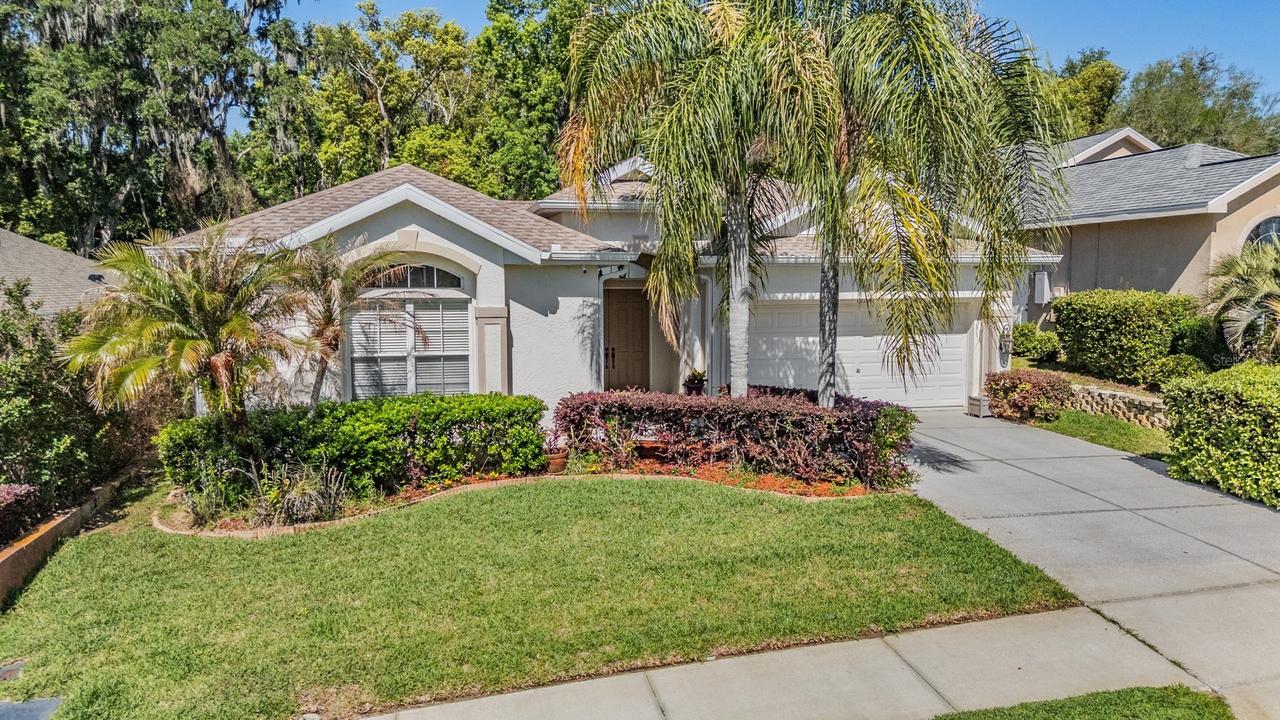 12220 Woodlands Cir., Dade City, FL 33525