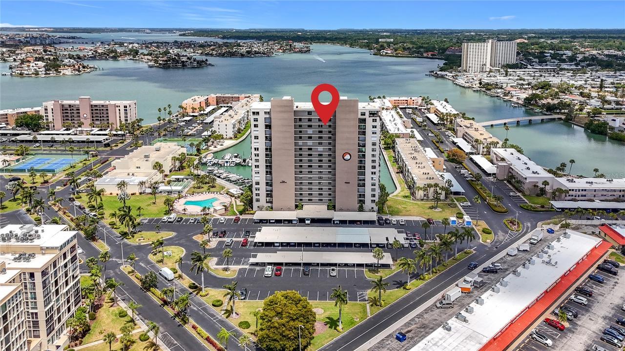 7300 Sun Island Dr S, #1403, South Pasadena, FL 33707