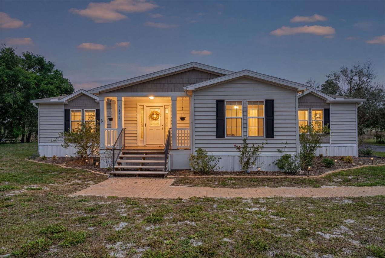 8231 E Sunray Ln., Floral City, FL 34436