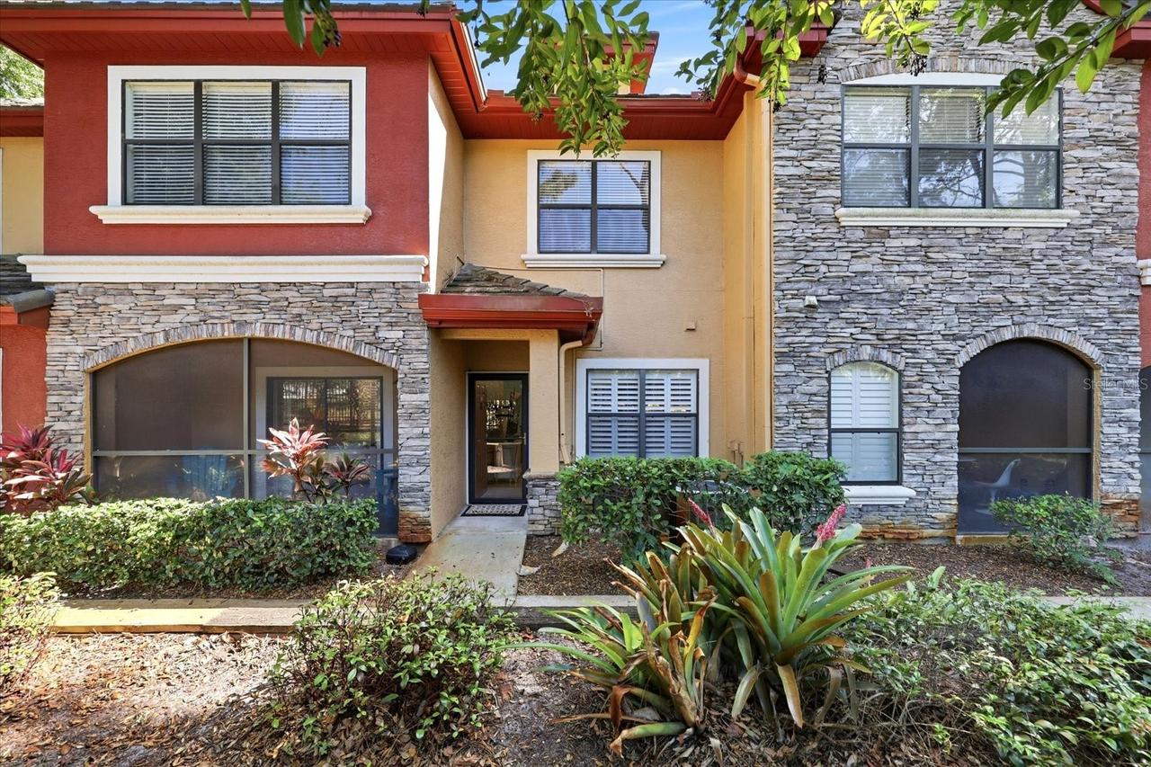 2295 Tuscany Trace #8, Palm Harbor, FL 34683