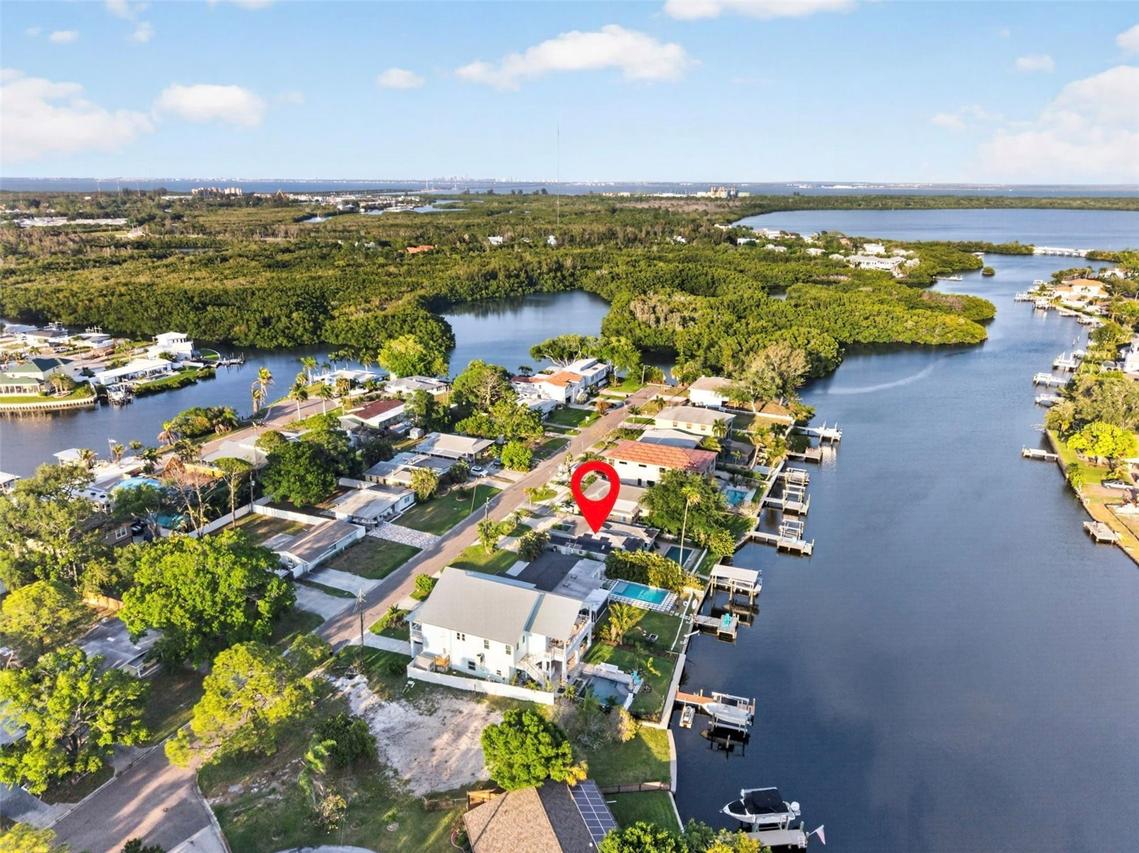 316 89th Ave., St Petersburg, FL 33702