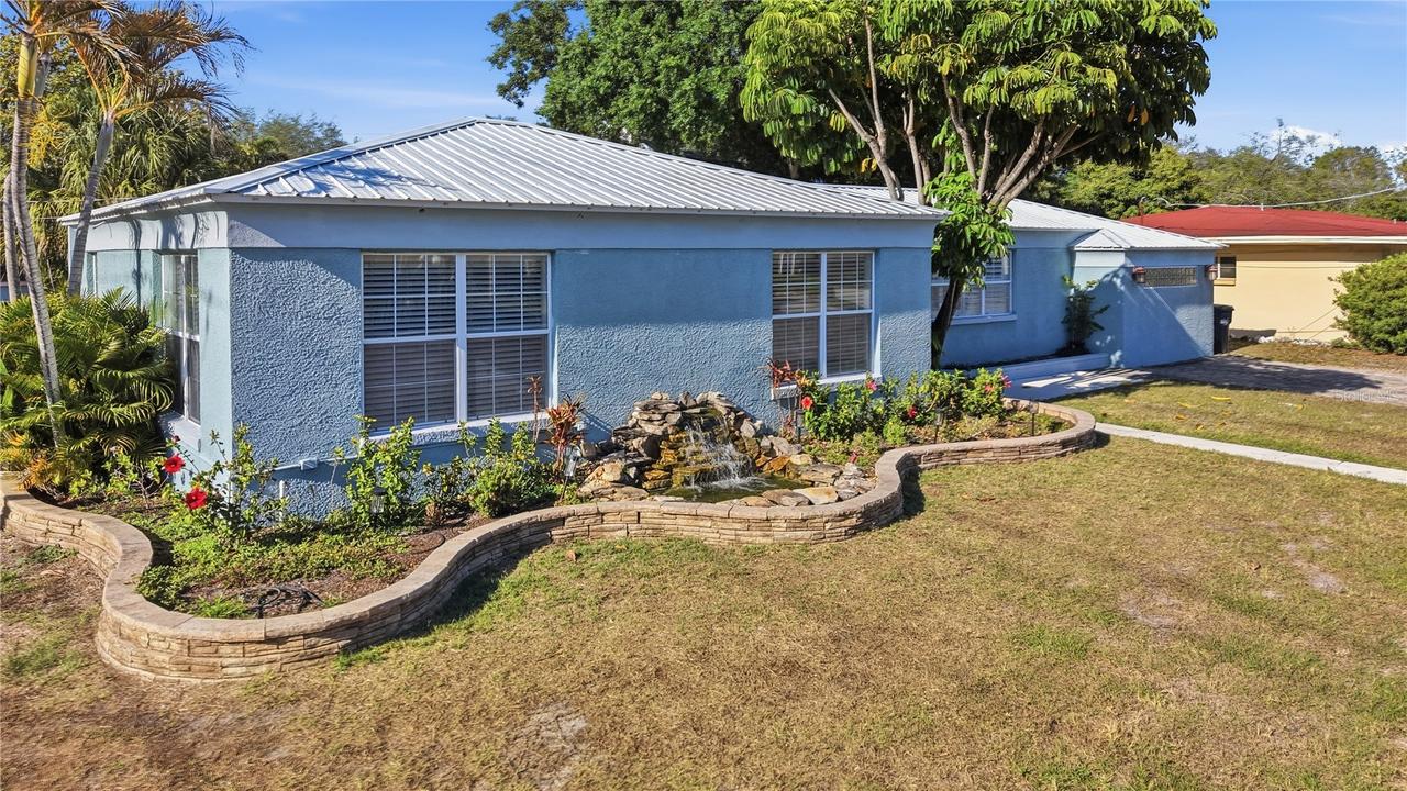 3921 W Bay To Bay Blvd., Tampa, FL 33629