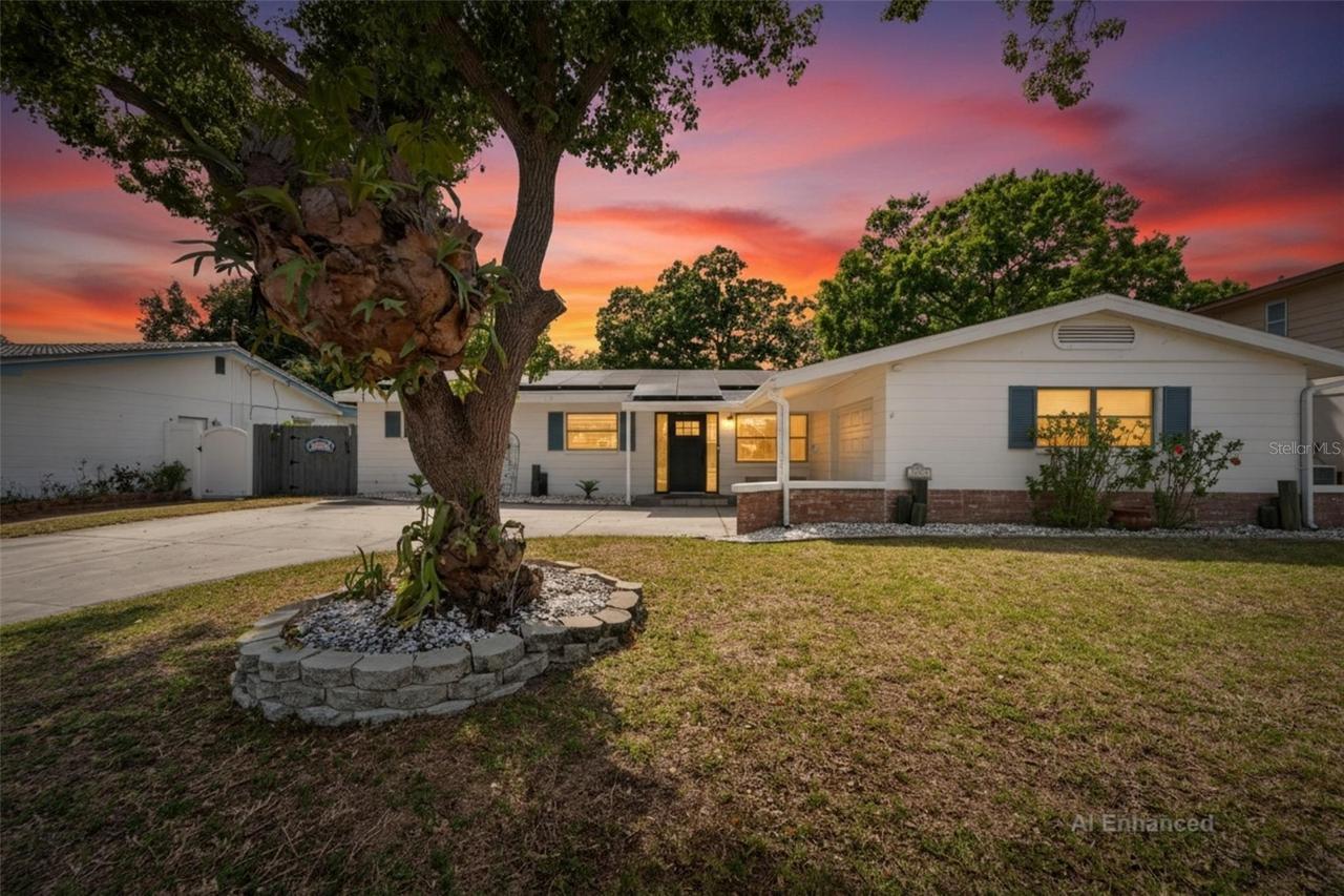 2842 61st Ln., St Petersburg, FL 33710