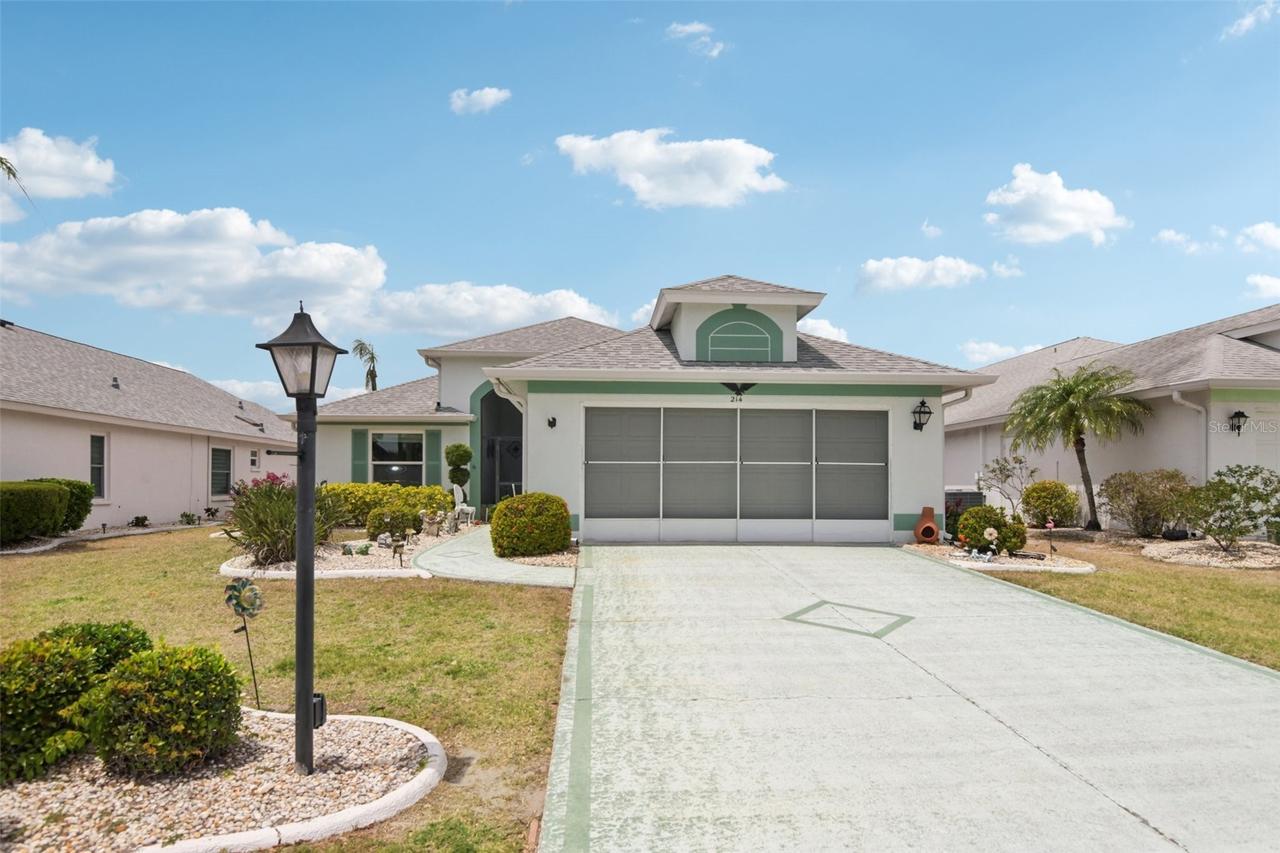 214 Linger Ln., Sun City Center, FL 33573