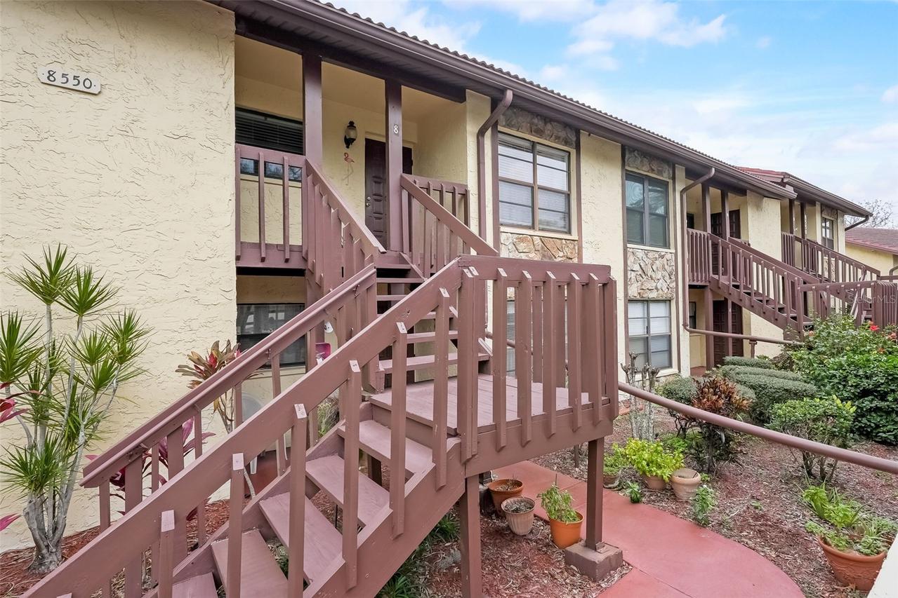 8550 Shadblow Ct. #8, Port Richey, FL 34668
