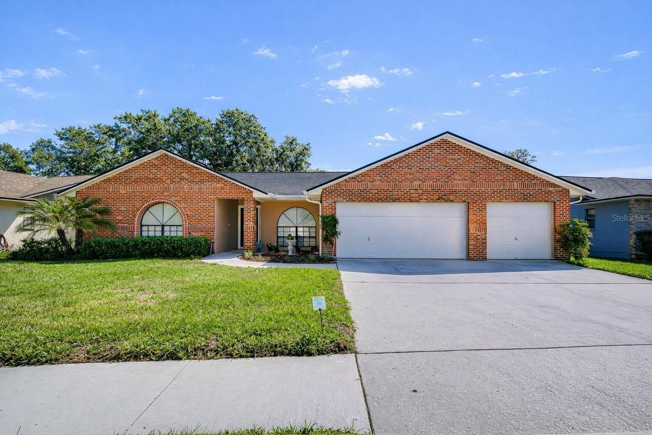 3522 Springville Dr., Valrico, FL 33596