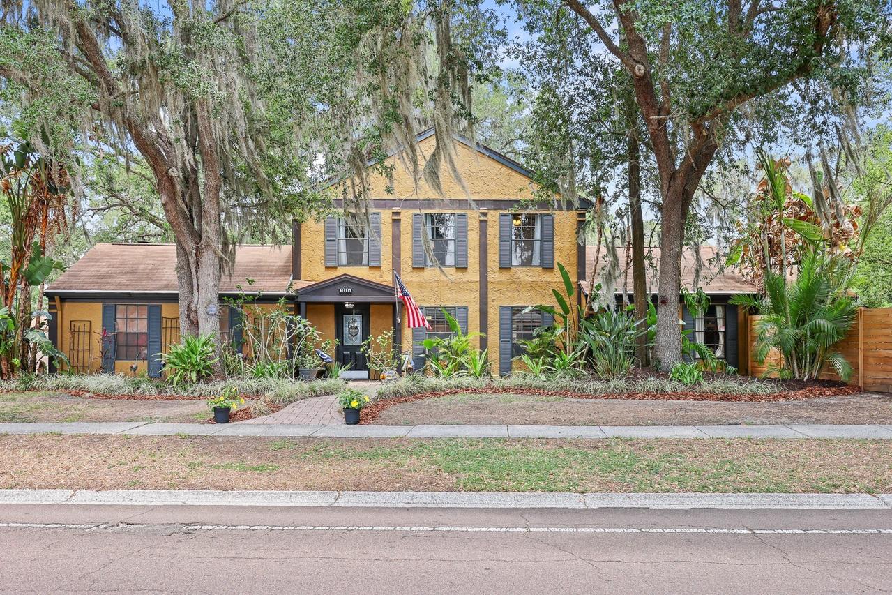 314 Bloomingfield Dr., Brandon, FL 33511