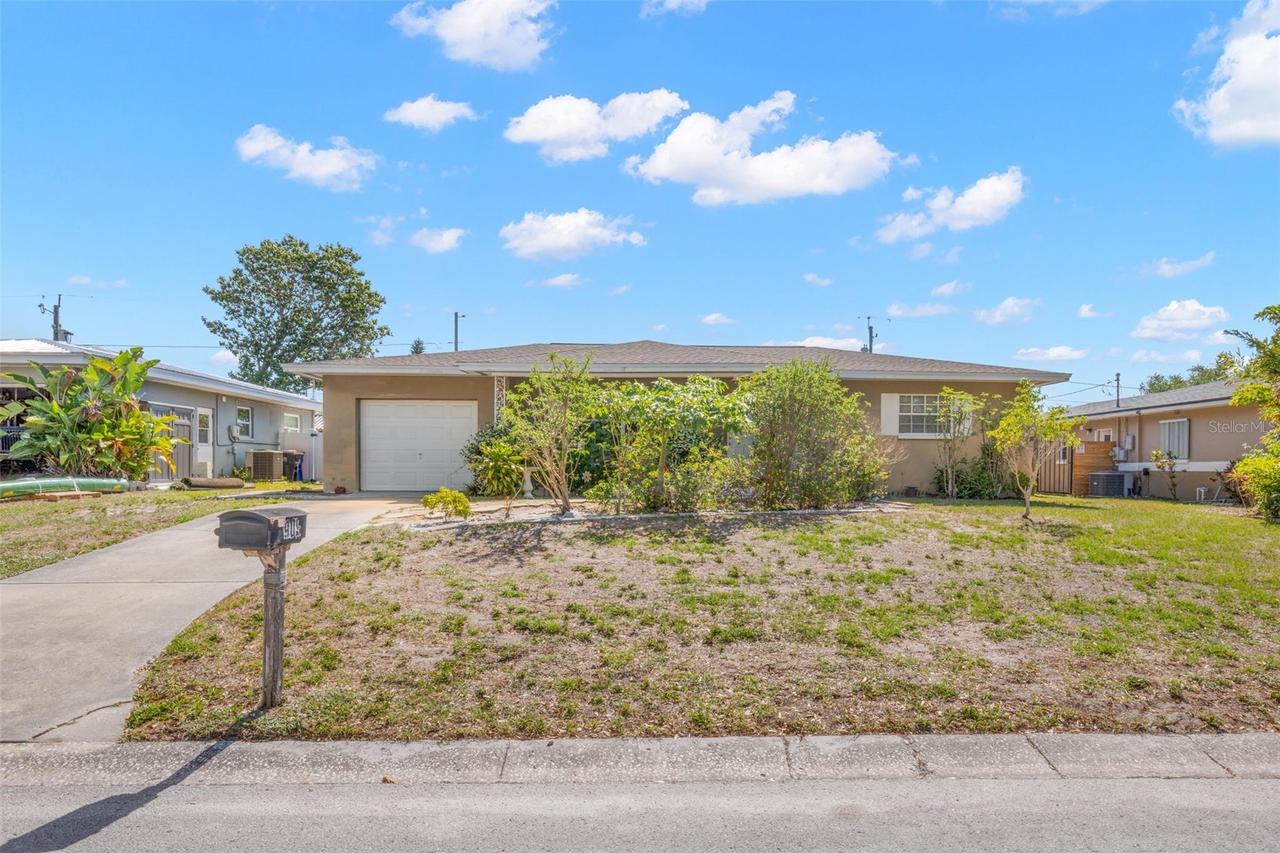 909 Woodley Rd., Clearwater, FL 33764