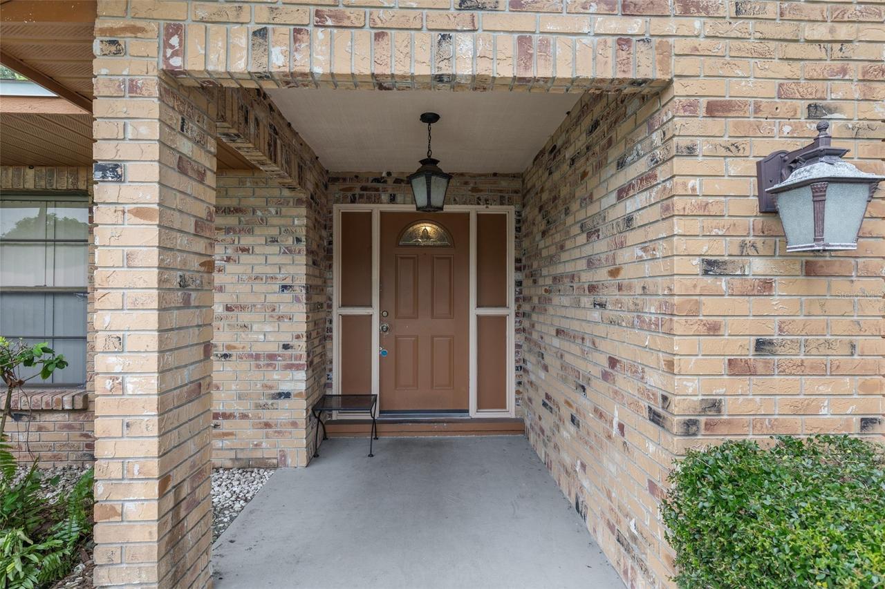 705 Herlong Ct., Brandon, FL 33511