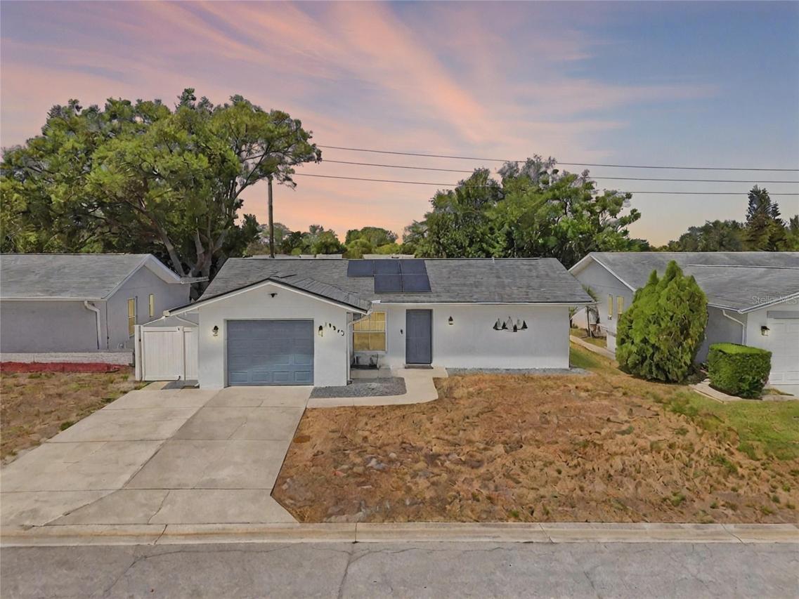 10823 Casa Grande Ave., Port Richey, FL 34668