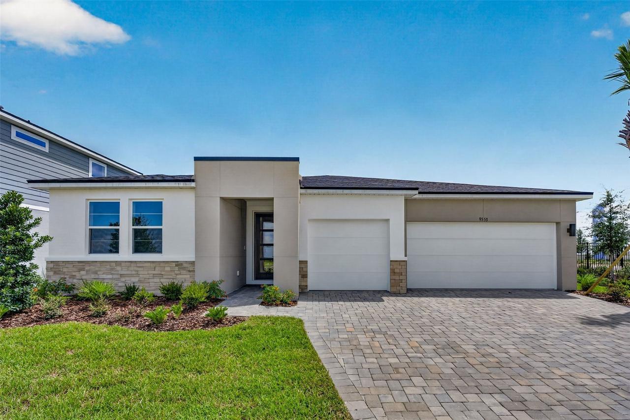 9553 Natural Oak Point, Dade City, FL 33525
