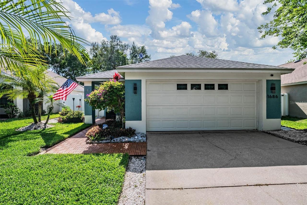 1686 Oak Spring Dr., Tarpon Springs, FL 34689