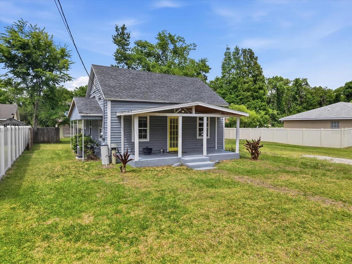 708 E Drew St., Plant City, FL 33563
